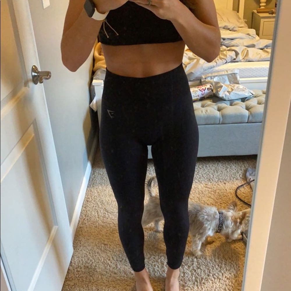 Gymshark leggings (black)